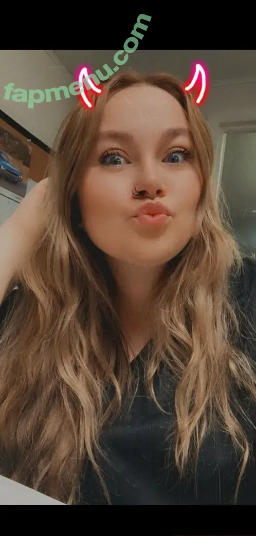 thatblondebtchronnie nude photo #0016 (thatblondebtchronnie)