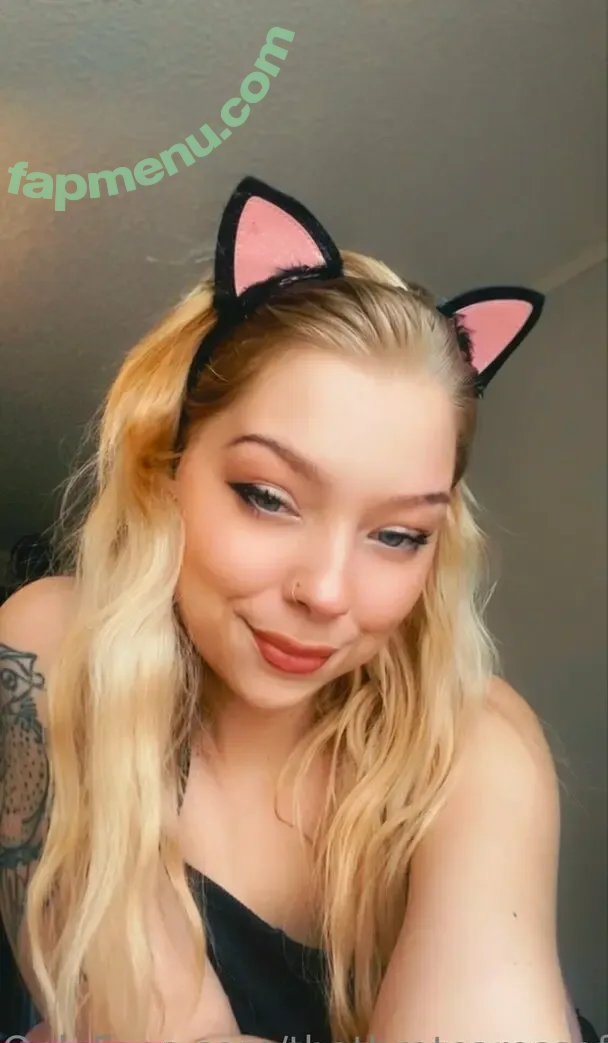 thatbratcaressafree nude photo #0005 (thatbratcaressafree)
