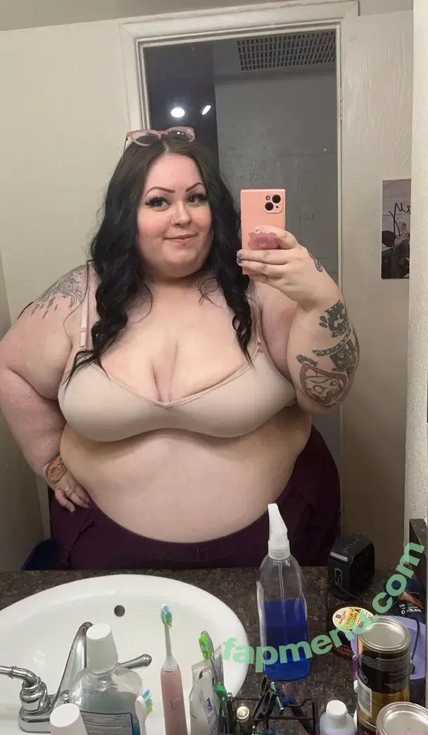 thatfatgemini nude photo #0075 (thatfatgemini)