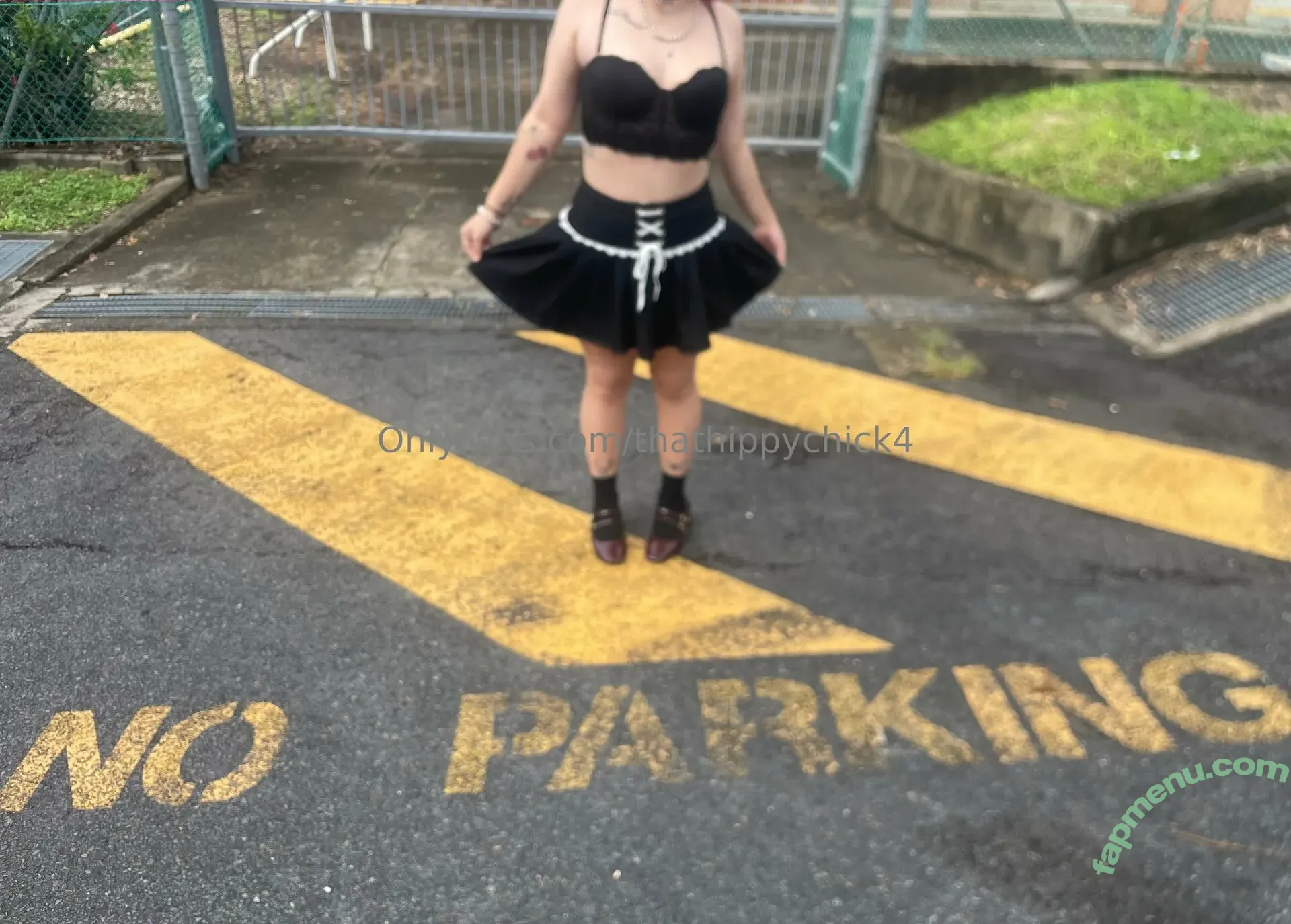 thathippychick4 nude photo #0003 (thathippychick4)