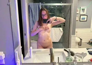 thatllbe25schmeckles / celesteschmeckle / hastalapasta96 nude photo #0308