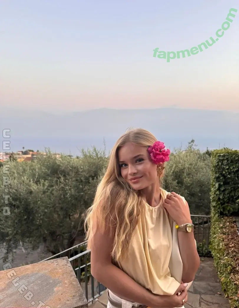 Thatsvroni nude photo #0075 (JonasHaid)