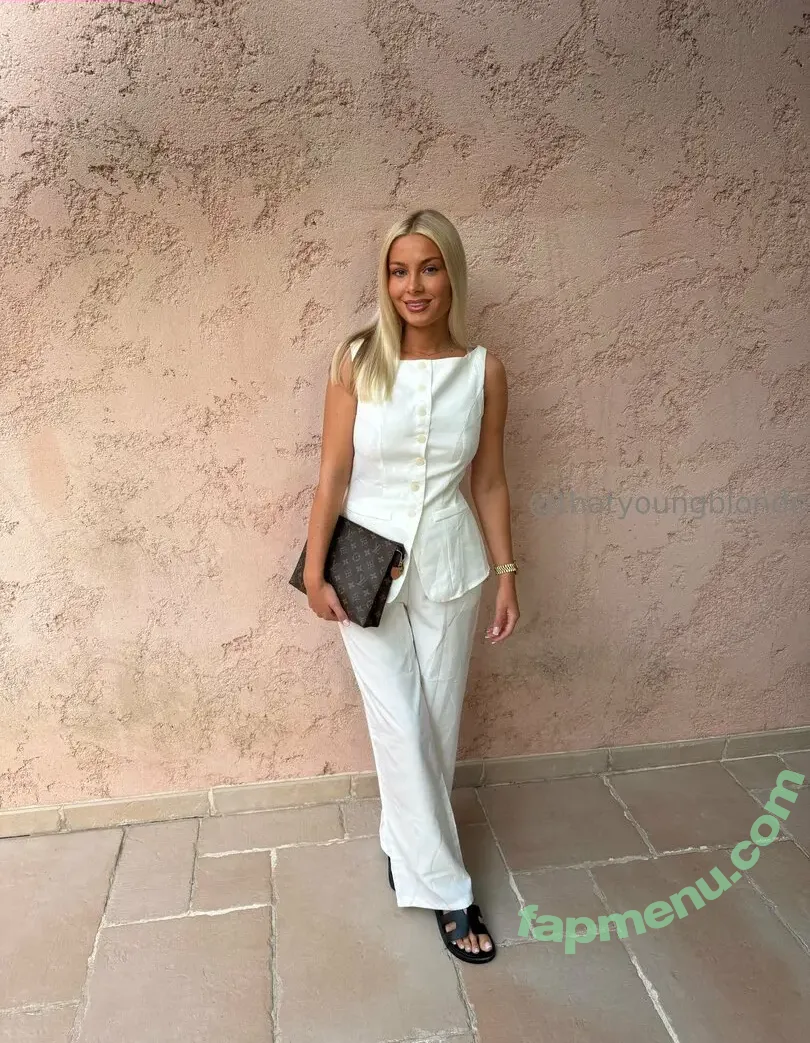 thatyoungblonde nude photo #0009 (thatyoungblonde_)