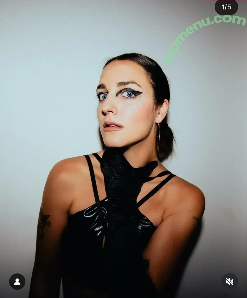 The Beaches nude photo #0026 (thebeachesband)