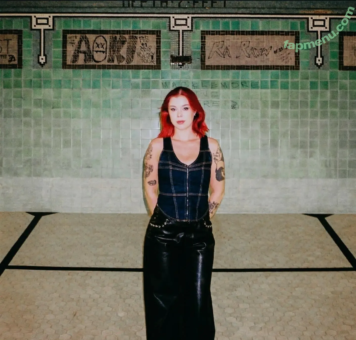 The Beaches nude photo #0054 (thebeachesband)