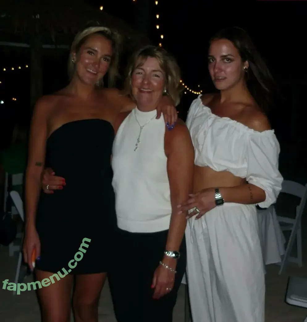 The Beaches nude photo #0075 (thebeachesband)