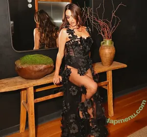 The Bella Twins: / Nikki Bella & Brie Bella / thenikkibella nude photo #0833