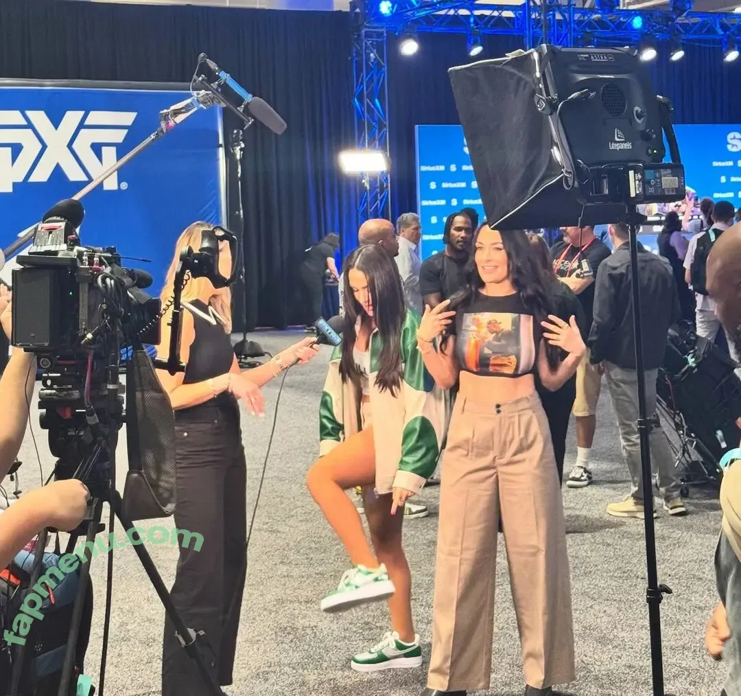 The Bella Twins: nude photo #0581 (Nikki Bella & Brie Bella / thenikkibella)