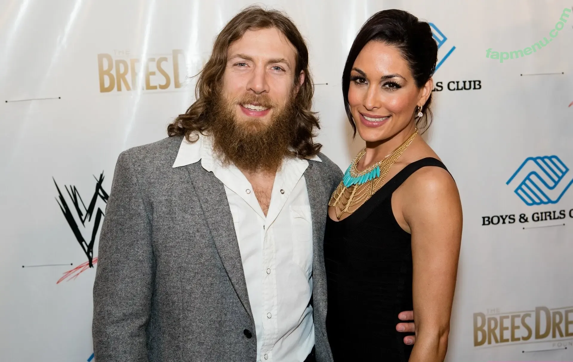 The Bella Twins: nude photo #0620 (Nikki Bella & Brie Bella / thenikkibella)