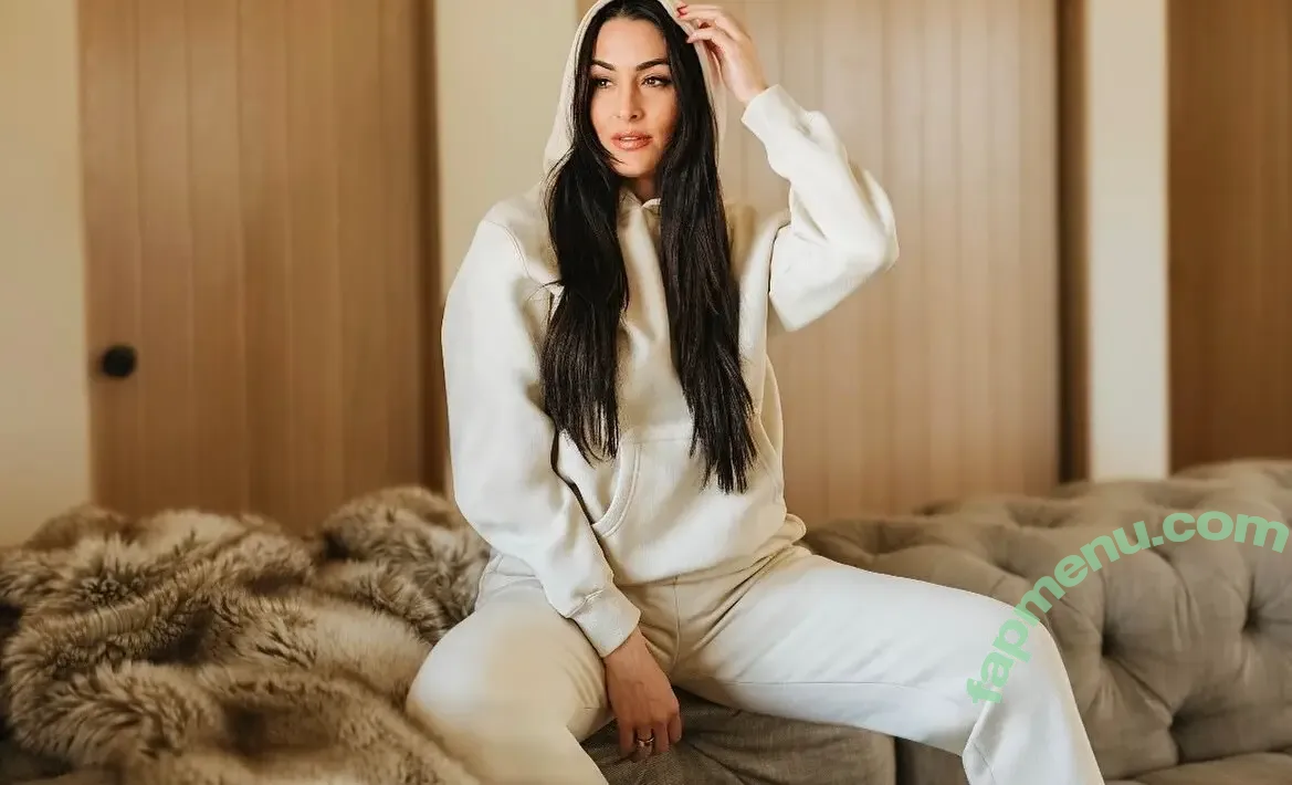 The Bella Twins: nude photo #0782 (Nikki Bella & Brie Bella / thenikkibella)