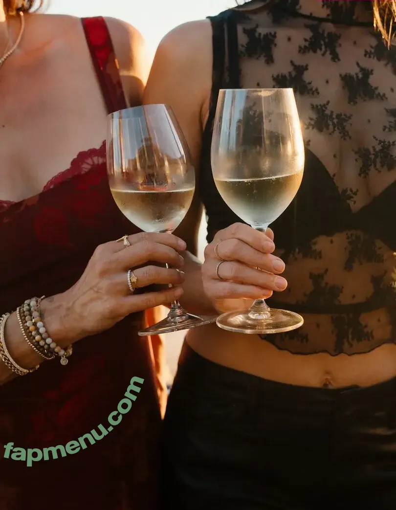 The Bella Twins: nude photo #0921 (Nikki Bella & Brie Bella / thenikkibella)