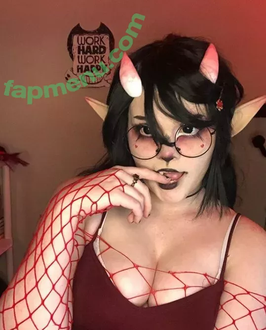 The.bunny.bee nude photo #0005 (ahri)