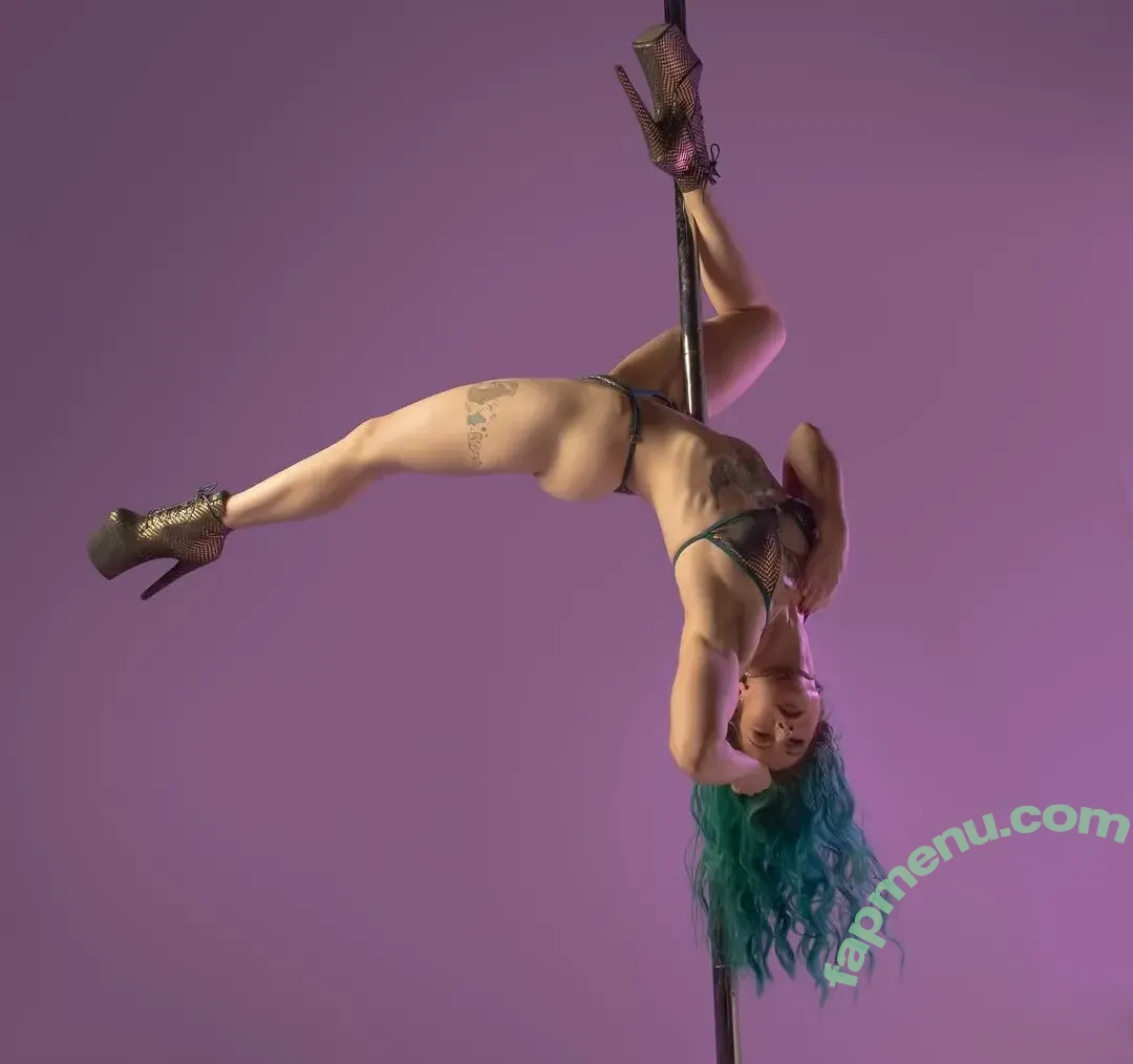 The Emerald Oasis nude photo #0050 (_theemeraldoasis_)