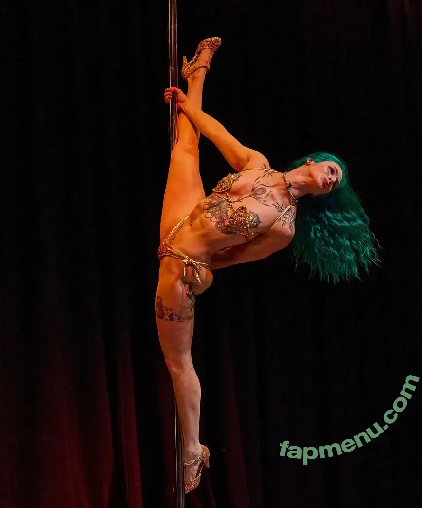 The Emerald Oasis nude photo #0080 (_theemeraldoasis_)