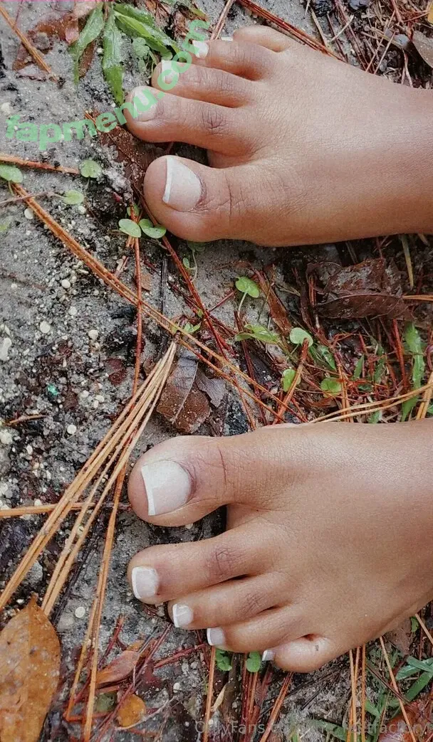 the_feetfactory nude photo #0005 (thefitfactoryli)