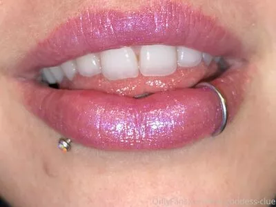 the-goddess-clue / theg0dd3ssclue nude photo #0028