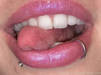 the-goddess-clue / theg0dd3ssclue nude photo #0029