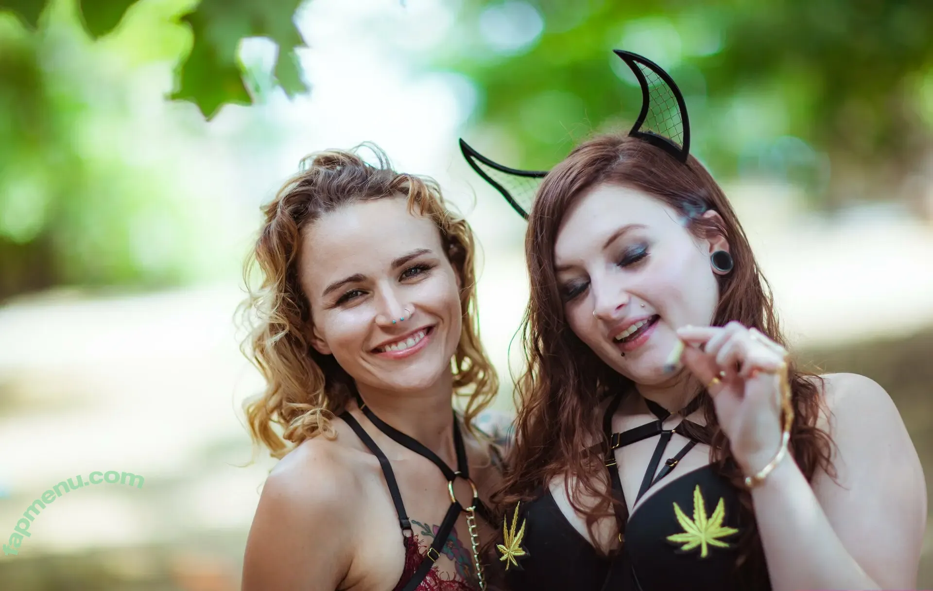 the.honey.hives nude photo #0023 (thehoneyhivellc)