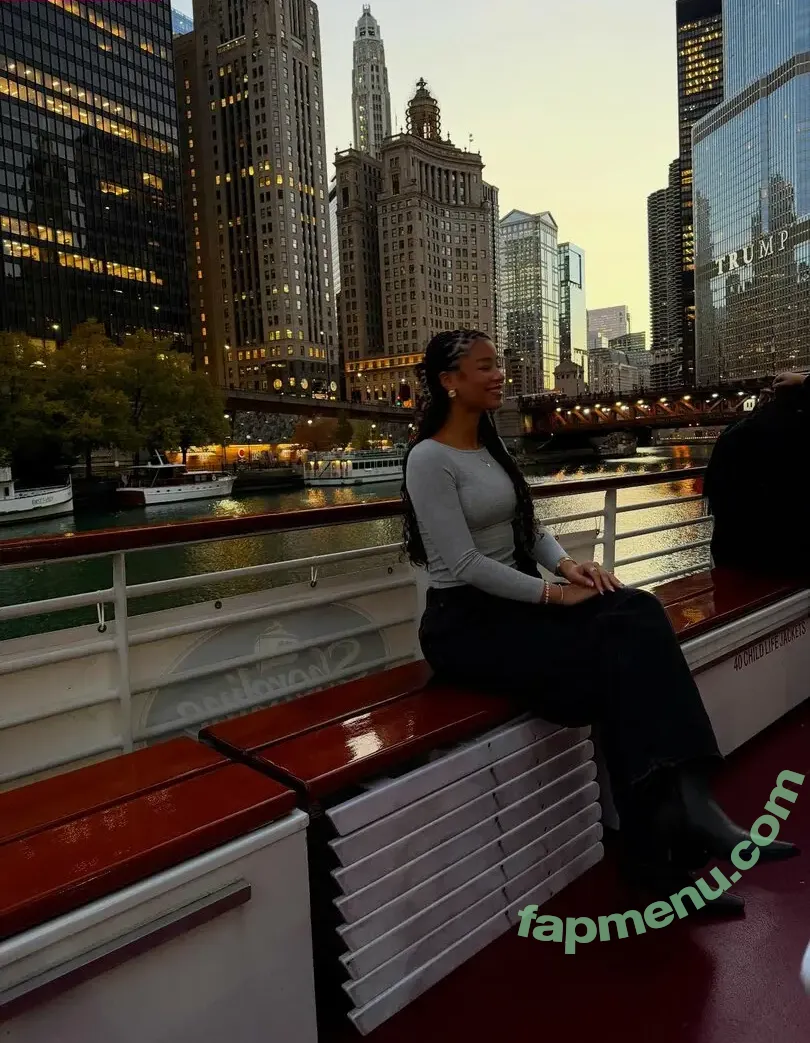 The Learmann Twins nude photo #0199 (Brooke Xo / analearmann)