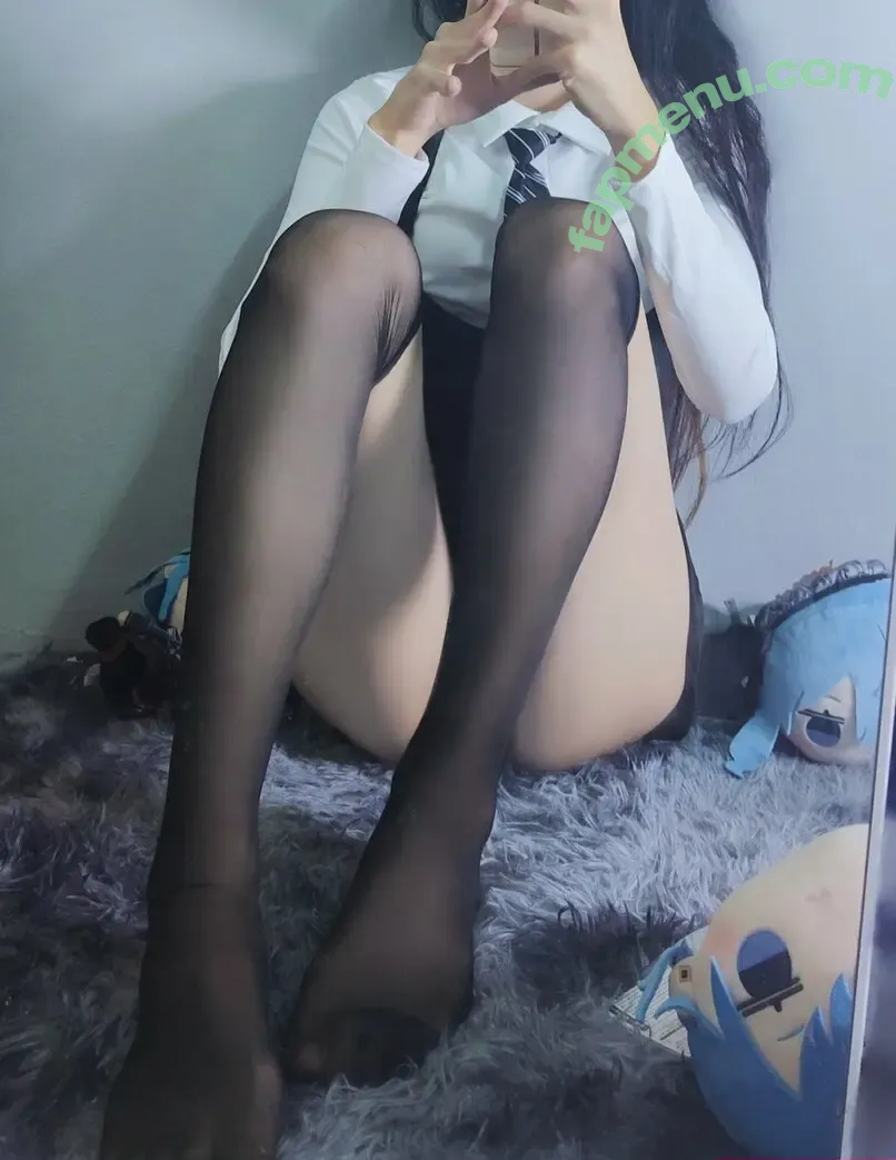 The Nuzzle nude photo #0011 (nuzzleboston)
