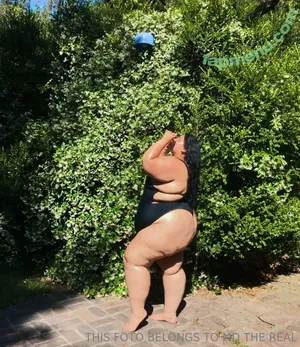 the_realqueen09 / therealqueennee nude photo #0031