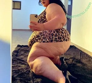 the_realqueen09 / therealqueennee nude photo #0035