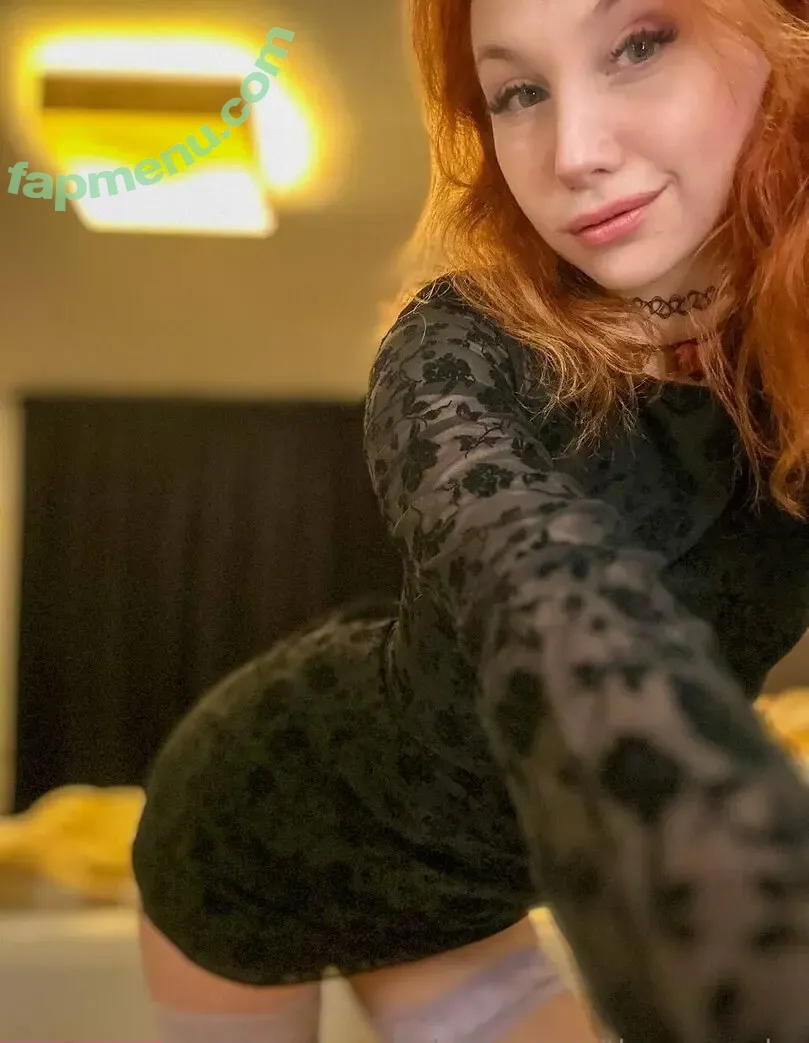 the_weganka nude photo #0010 (theweganka)