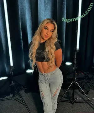 Thea Hail / theahail_wwe nude photo #0296