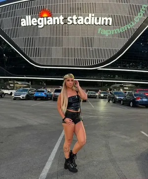 Thea Hail / theahail_wwe nude photo #0315
