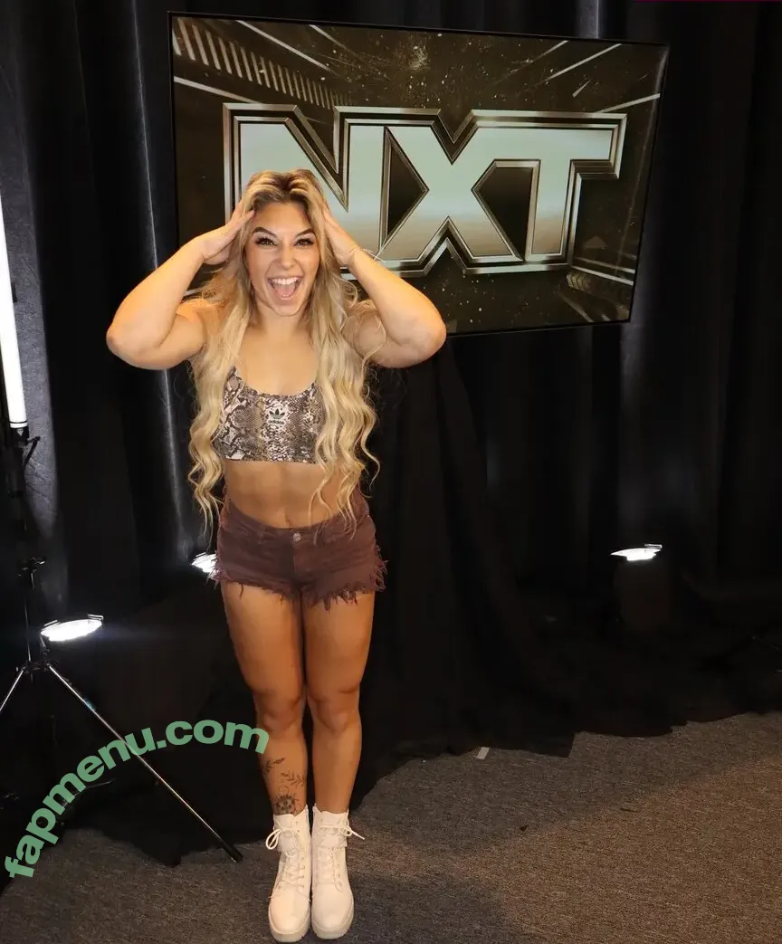 Thea Hail nude photo #0291 (theahail_wwe)