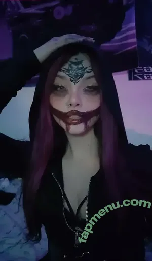 theakaleina nude photo #0251