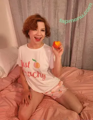  nude photo #0002