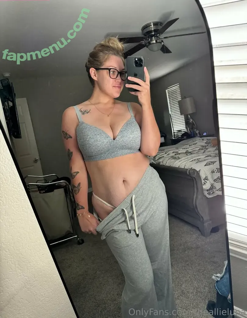 theallieluna nude photo #0019 (theallieluna)