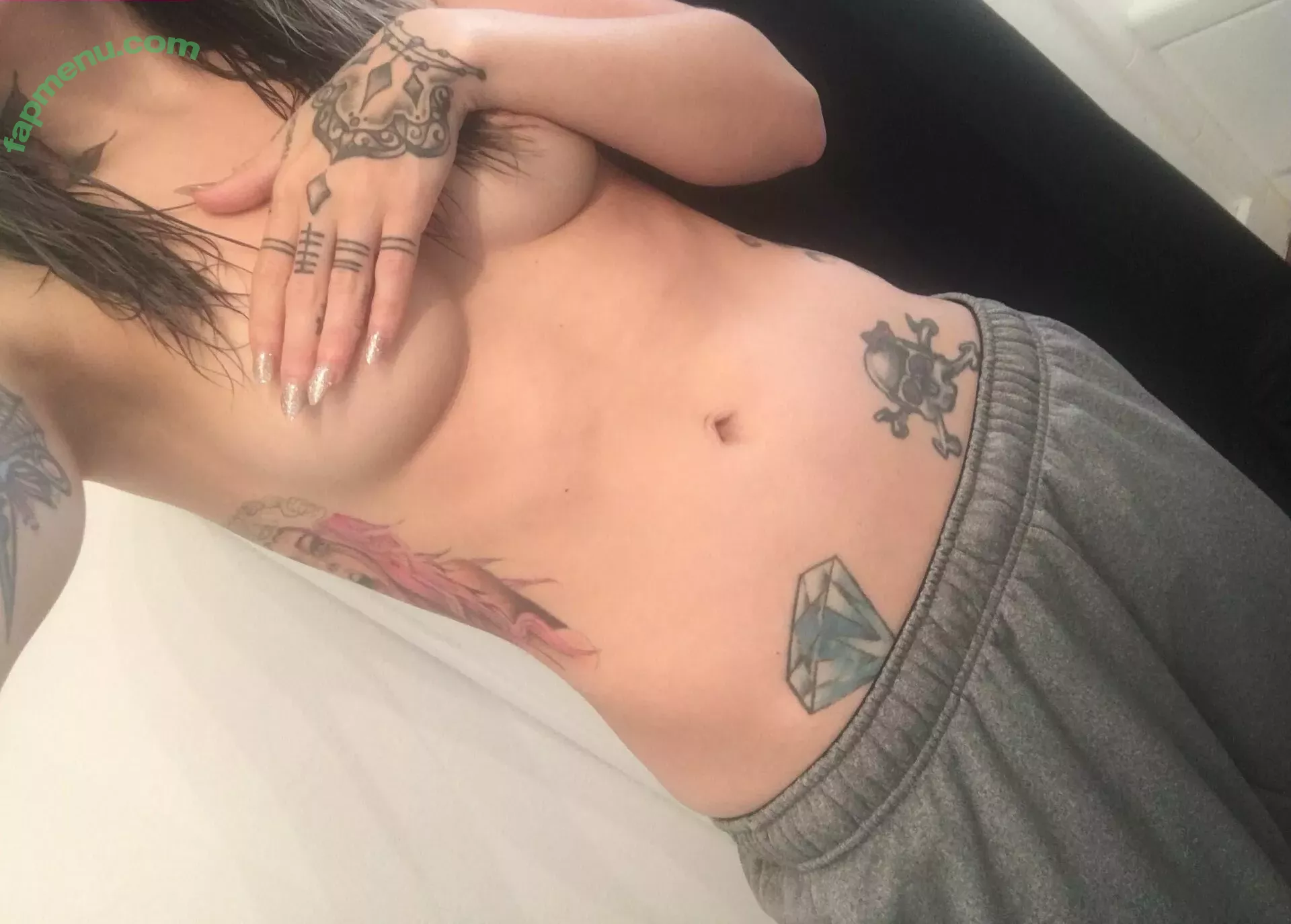 Theamandajean nude photo #0014 (Theamandajean)