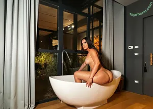 theamericanjade1 / oliviajade nude photo #0008