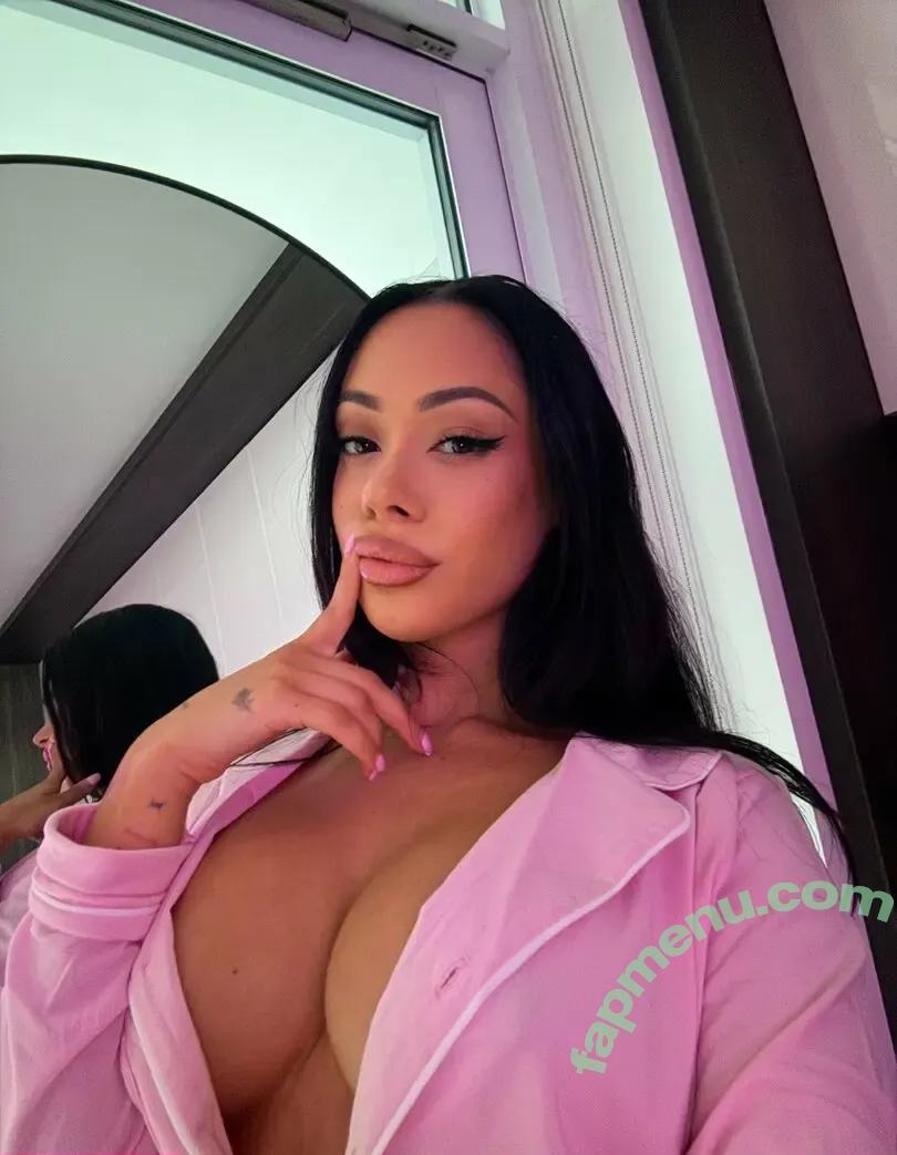 Theariazul nude photo #0065 (therealariazul)