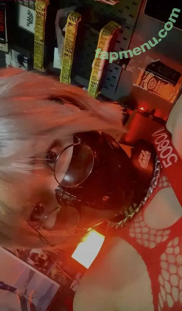 theavtist nude photo #0021 (AVE / the_acido)