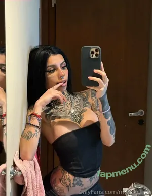 thebabyvio / u332366967 nude photo #0015