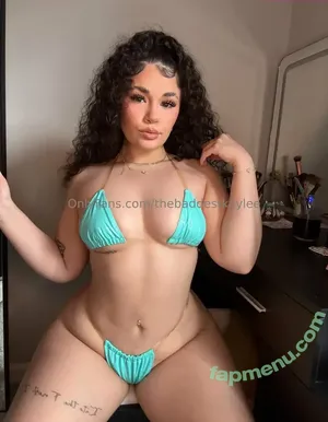Thebaddestkaylee / baddest.kayrose nude photo #0184
