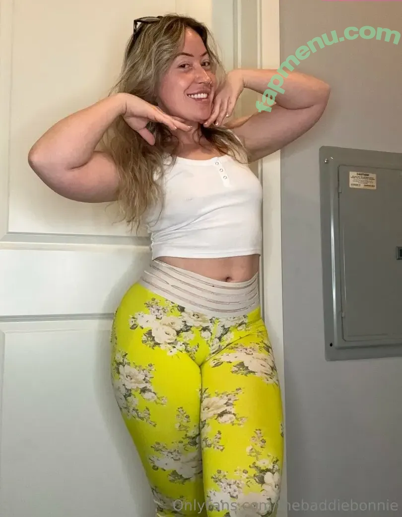 thebaddiebonnie nude photo #0113 (benitapeters_)