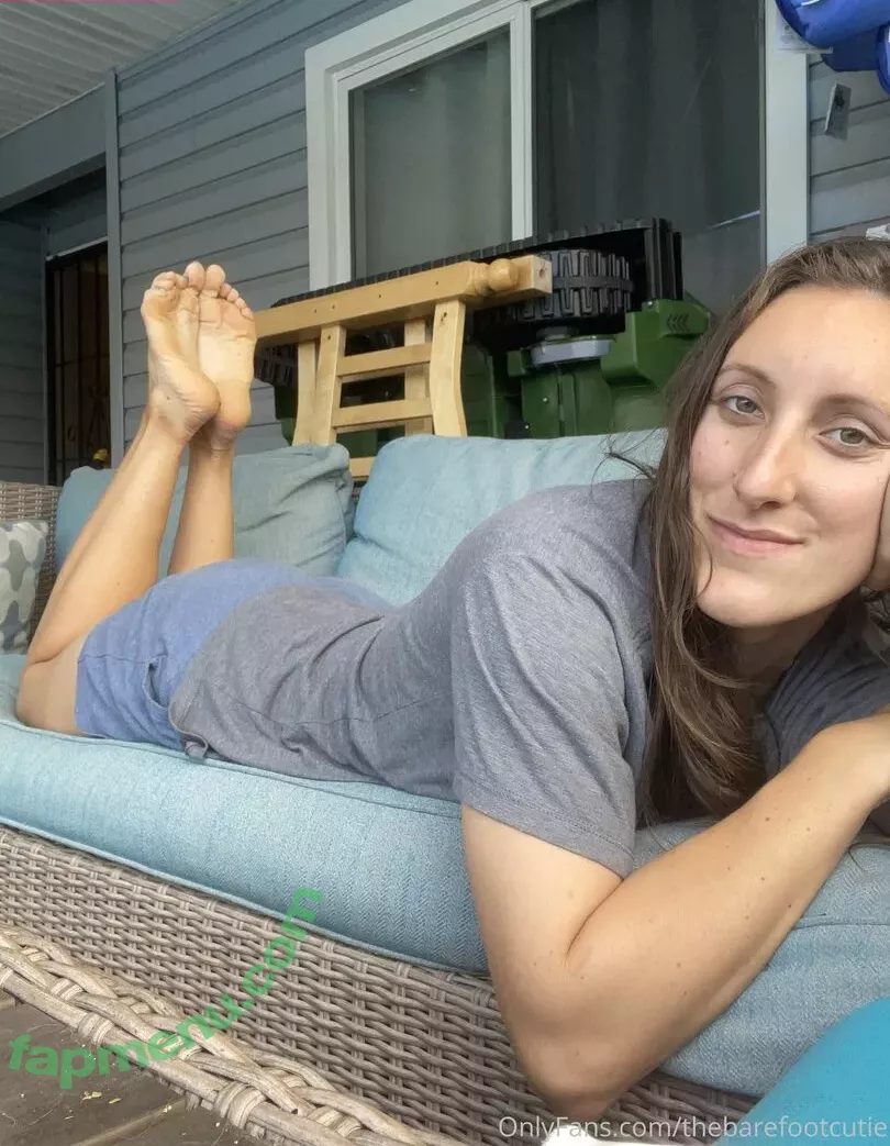 thebarefootcutie nude photo #0020 (thebarefootcutie)
