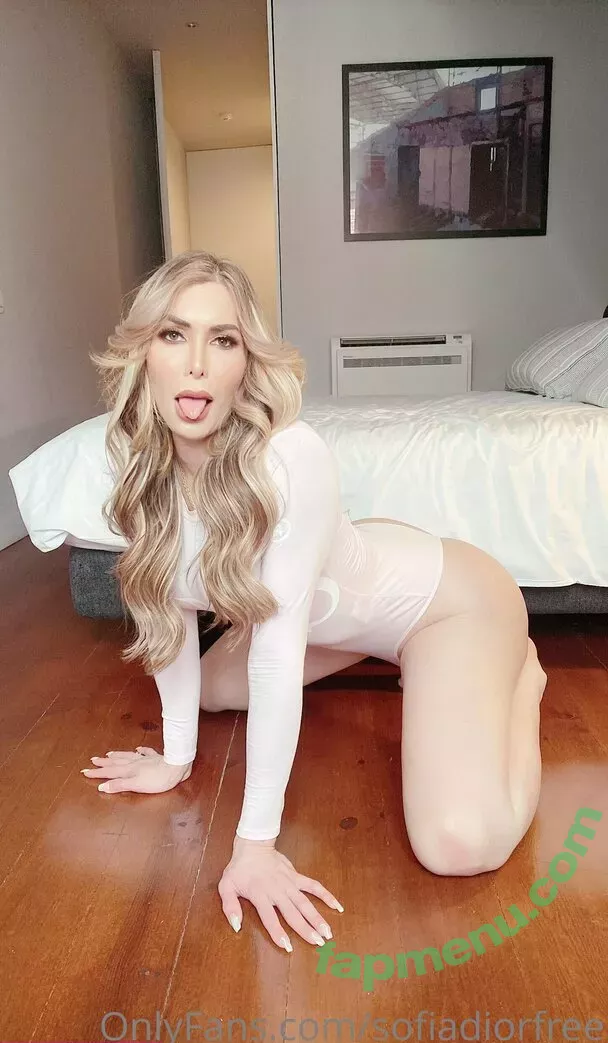 thebellabigcock nude photo #0025 (thebellabigcock)