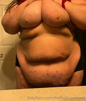 thebigassssbbw1 / thebigglooom nude photo #0053