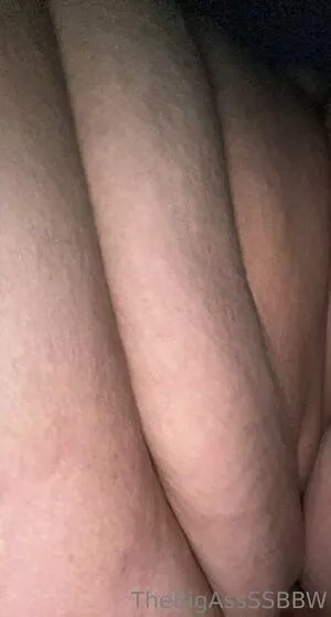 thebigassssbbw1 / thebigglooom nude photo #0070