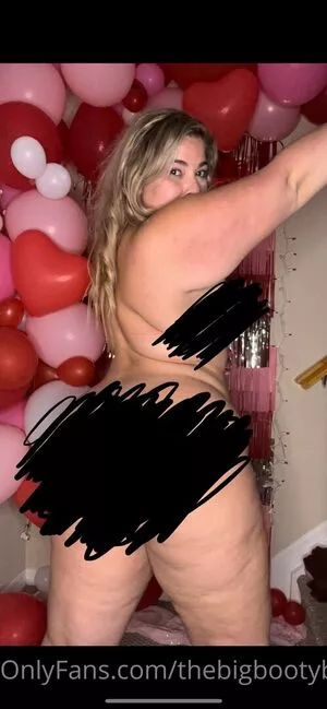 thebigbootybarbie2 / thebarbieari2 nude photo #0002