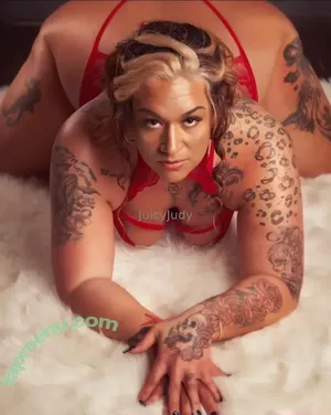 thebiggestjuicyjudy / dabiggestjuicyju_2 nude photo #0002