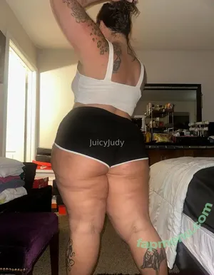 thebiggestjuicyjudy / dabiggestjuicyju_2 nude photo #0016