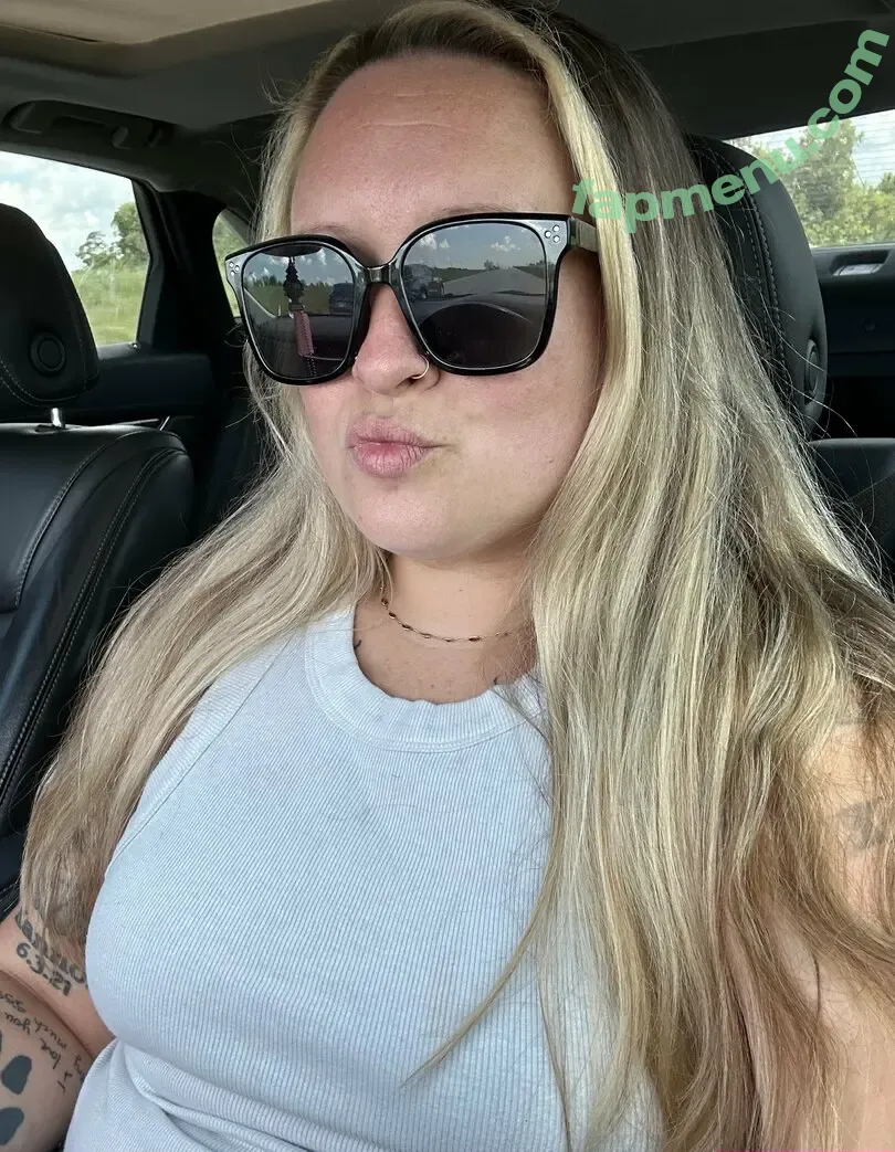 theblondebabee nude photo #0024 (theblondebabettv)