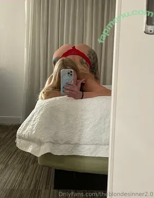  nude photo #0002