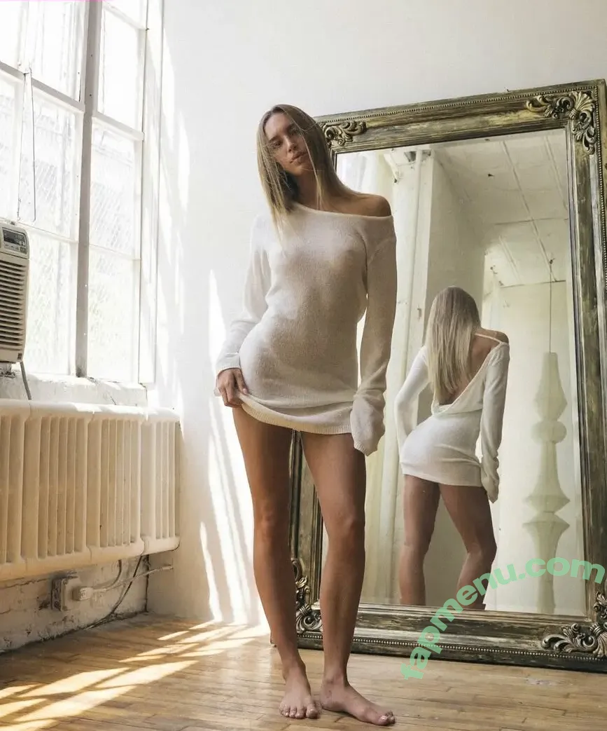 theblondieee nude photo #0030 (blondnswaggy / dashadova / knowhosheis / youknoher)